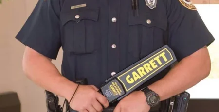 What Is a Cheap but Good Metal Detector?